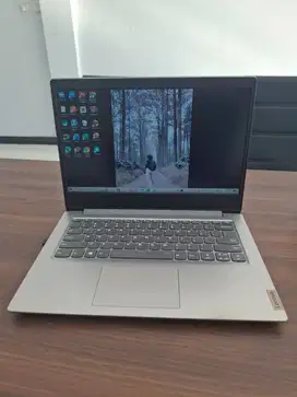 LENOVO IdeaPad 3 14ADA05 SSD 256GB Laptop Second pemakaian pribadi