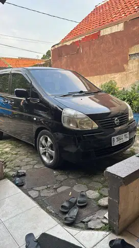 Nissan Serena C24 2010