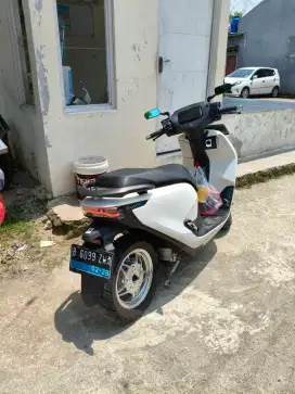 Motor Listrik Honda Cuv e Molis CUVE Roadsync Duo CBS Low KM Plat A