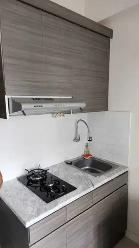 DISEWAKAN GREEN PRAMUKA CITY 2 BEDROOM FURNISH TOWER ATAS MALL JAKARTA