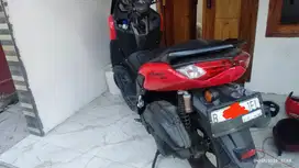 Nmax 2023 merah