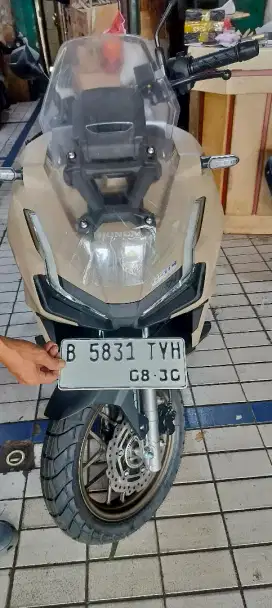 Adv 160 abs the 2025 km 356 masih baru