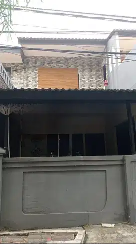 Disewakan rumah di harapan baru bekasi barat