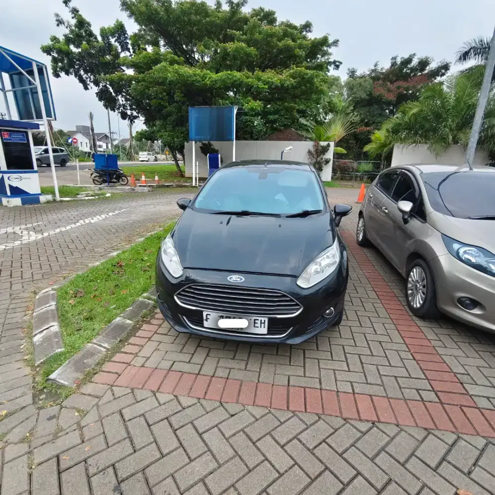 Ford fiesta S 2014