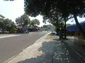 Dijual Tanah dan Bangunan Tepi Jl Kaliurang Km 10 Area Bisnis di Jogja