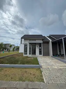 Disewakan rumah Tallasa City cluster Utopia dekat unhas