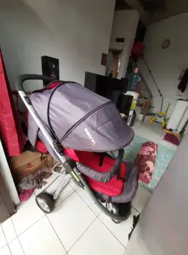 Stroller Baby Does