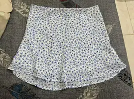 Rok Wanita Bunga H&M