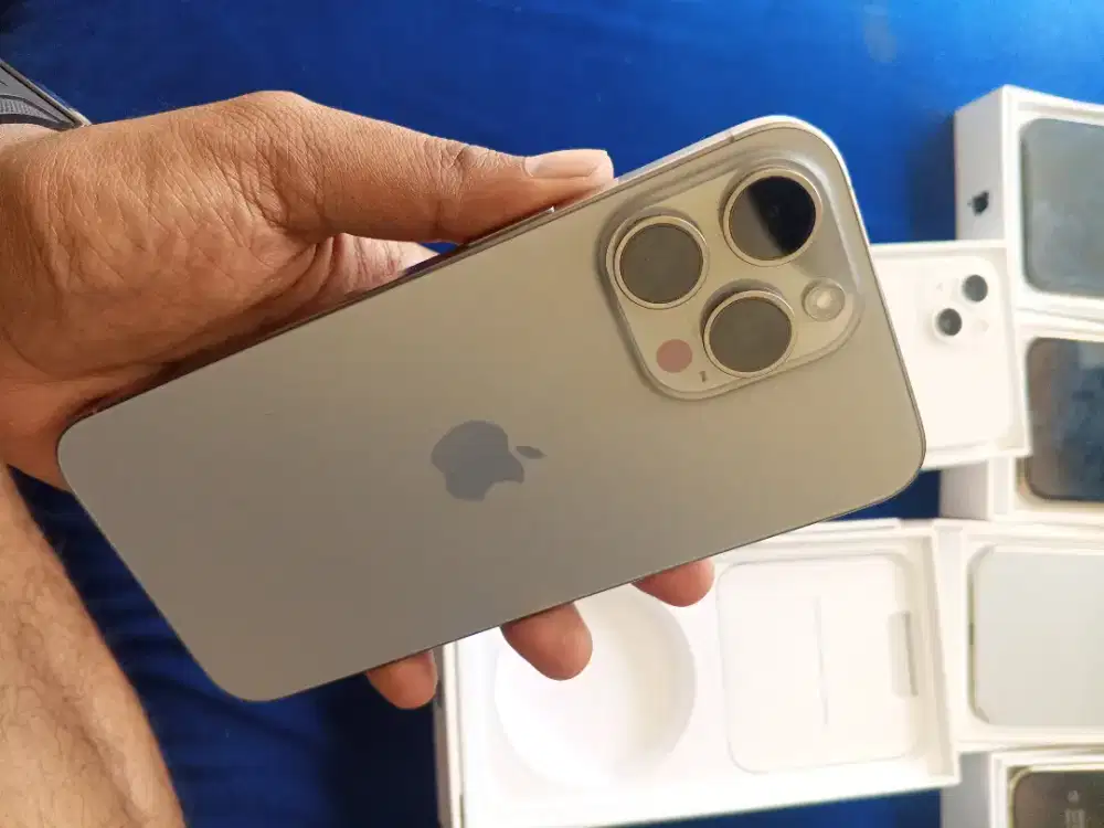 iPhone 15 pro max 256Gb mulus like new di luv phone store