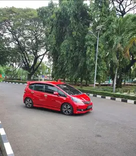 Honda Jazz 2012 Bensin Low Km