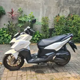 Honda Vario 160 ABS PUTIH