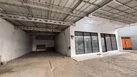 Disewakan Rumah / Tempat Usaha 2 Lantai di Bintara, Kota Bekasi