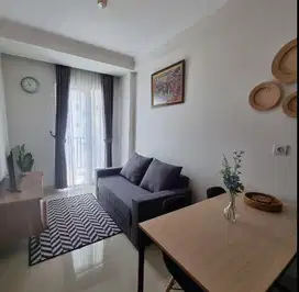 Dijual Atau Take Over Apartemen Signature Park Grande 1BR View Kolam