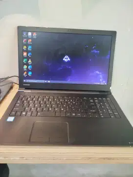 Jual Laptop second fullset bergaransi Toshiba B55