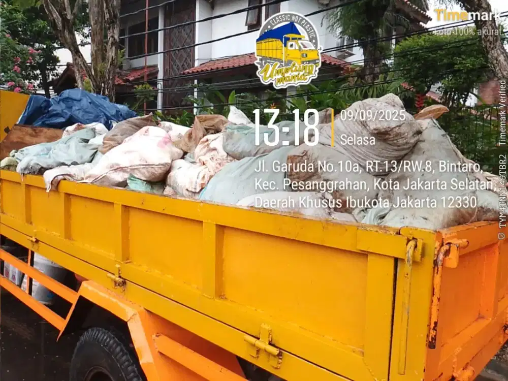 Jasa angkut puing dan sampah
