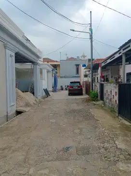 Di jual rumah mewah bagus strategis di ciracas
