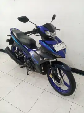 Jupiter MX King 2023 biru
