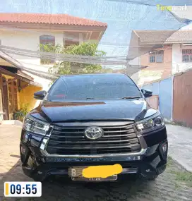 Kijang Innova V diesel 2021 matic tangan 1