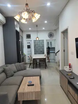 DIJUAL Rumah Green Lake City - Cluster America Full Furnished