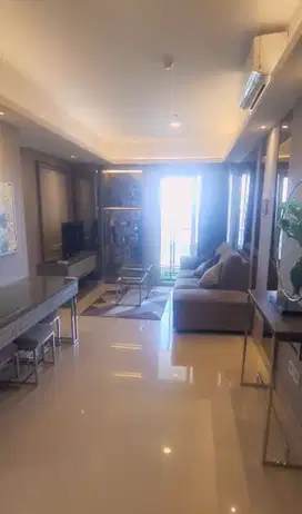 Disewakan Murah Apartemen One Icon Tunjungan Plaza Tipe 2BR Furnish