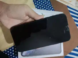 iPhone XR 128Gb Fullset