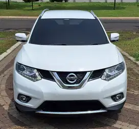 angsuran 3jtan Nissan X-Trail 2.5 T32 2015