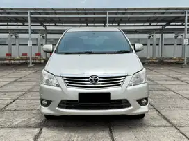 Toyota Kijang Innova V Diesel Automatic 2013