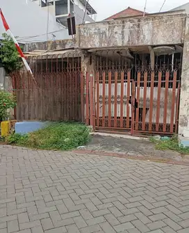 Termurah Rumah 1 Lantai Hitung Tanah di Darmo Indah, Surabaya Barat