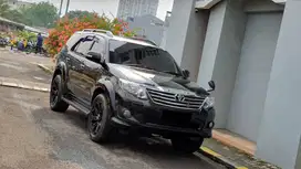 [ 4X4 ] Toyota Grand Fortuner 2.7 V AT Facelift 2011/2012