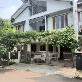 Rumah di Bintaro Sektor 9, Dalam Komplek Besar Bebas Banjir