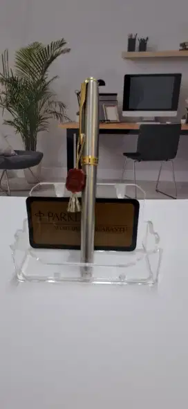 Parker Sonnet Stainless Steel Gold trim rollerball Pen