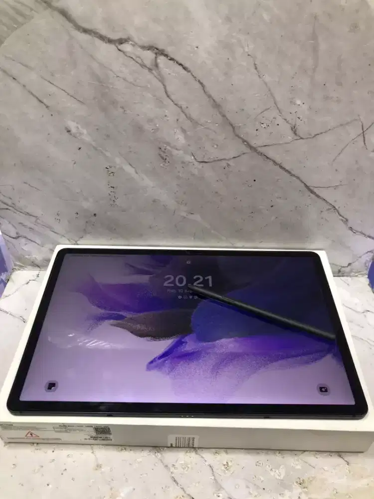 Di jual HP SAMSUNG GALAXY TAB S7 FE wifi cell RAM 6GB ROM 128GB GREY