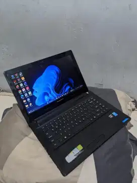 Lenovo G40 70 Core i3-4300U Gen 4 Ram 8Gb SSD 128Gb Baterai Baru