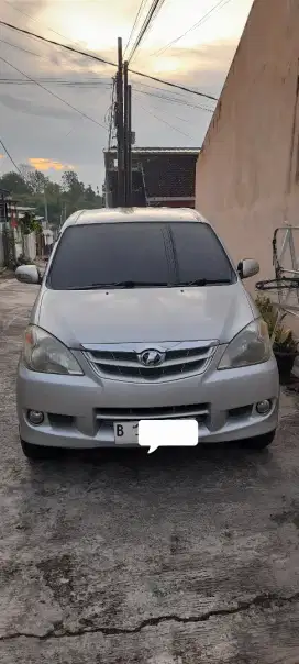 Xenia 1300 Cc.surat lengkap faktur ada.
