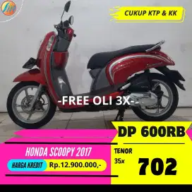 HONDA SCOOPY 2017 JUAL CASH/KREDIT SEKEN BERGARANSI GRATIS SERVIS