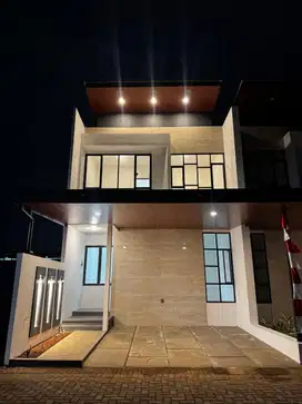 Rumah 2 Lantai Cantik modern dekat stasiun LRT Jatimulya bekasi