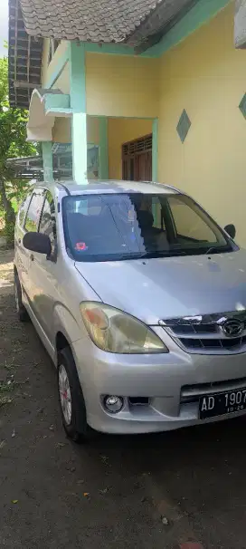 Xenia Mi 1.0L 2006