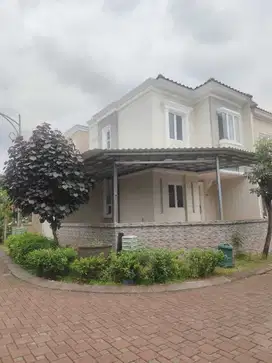 Rumah Siap Huni Posisi Hook di Gading Serpong