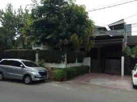 TURUN HARGA! RUMAH MEWAH 2 Kavling Jadi 1 di Tebet Dalam – JakSel
