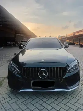 Mercedes Benz C250 AMG