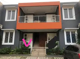 DISEWAKAN RUMAH