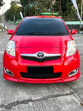 Yaris S limited 2011