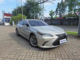 DP 5% Lexus ES300h 2.5 Bensin-AT 2023 ACI