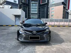 (TDP 10 jt) Toyota Camry V 2.5 AT 2020 Matic