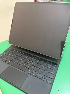 Ipad Pro M2 512gb 12.9 & Magic Keyboard