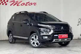 MITSUBISHI XPANDER CROSS PREMIUM A/T 2023