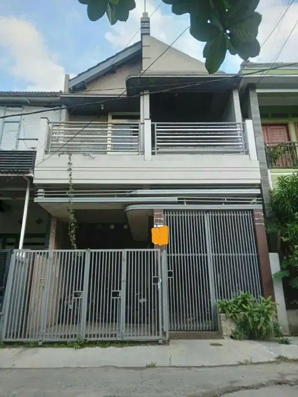 Rumah 2,5 lantai di Griya Bandung Indah Bandung