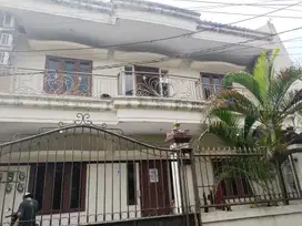 DIJUAL CEPAT Rumah KOST 3 Lantai  Sektor 1 BINTARO Jakarta  Selatan