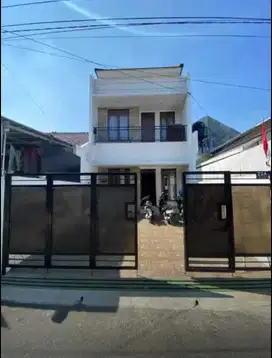 Jual Rumah Baru 2 Tahun di Tempati Daerah Arcamanik.
