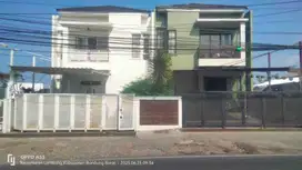 Dijual Rumah 2 lantai SHM di Bandung Utara